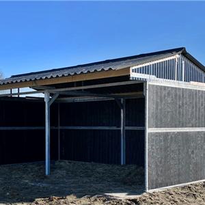 Shelter stable